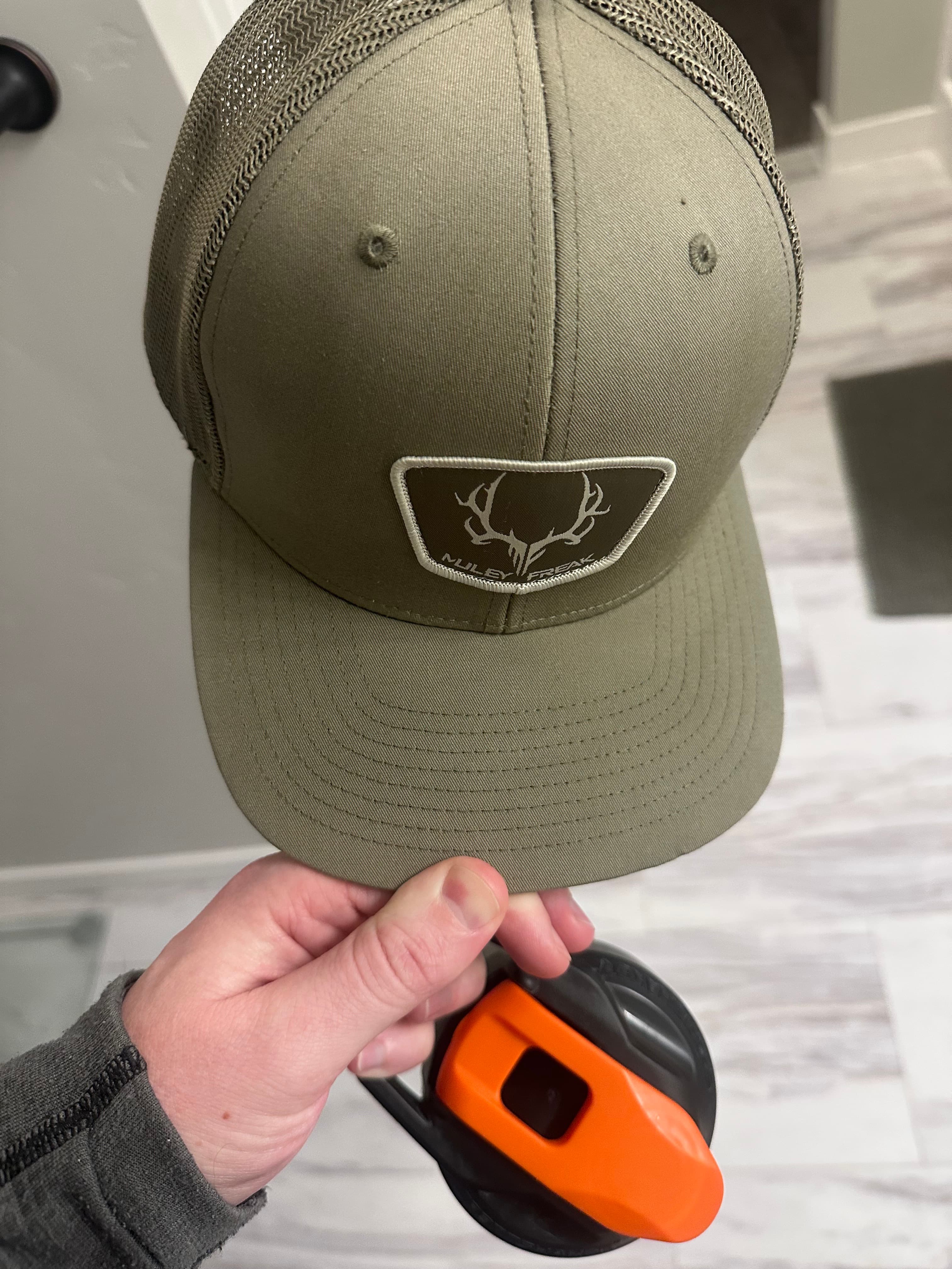 Paradox Hunting hat cleaner results on a hunting cap