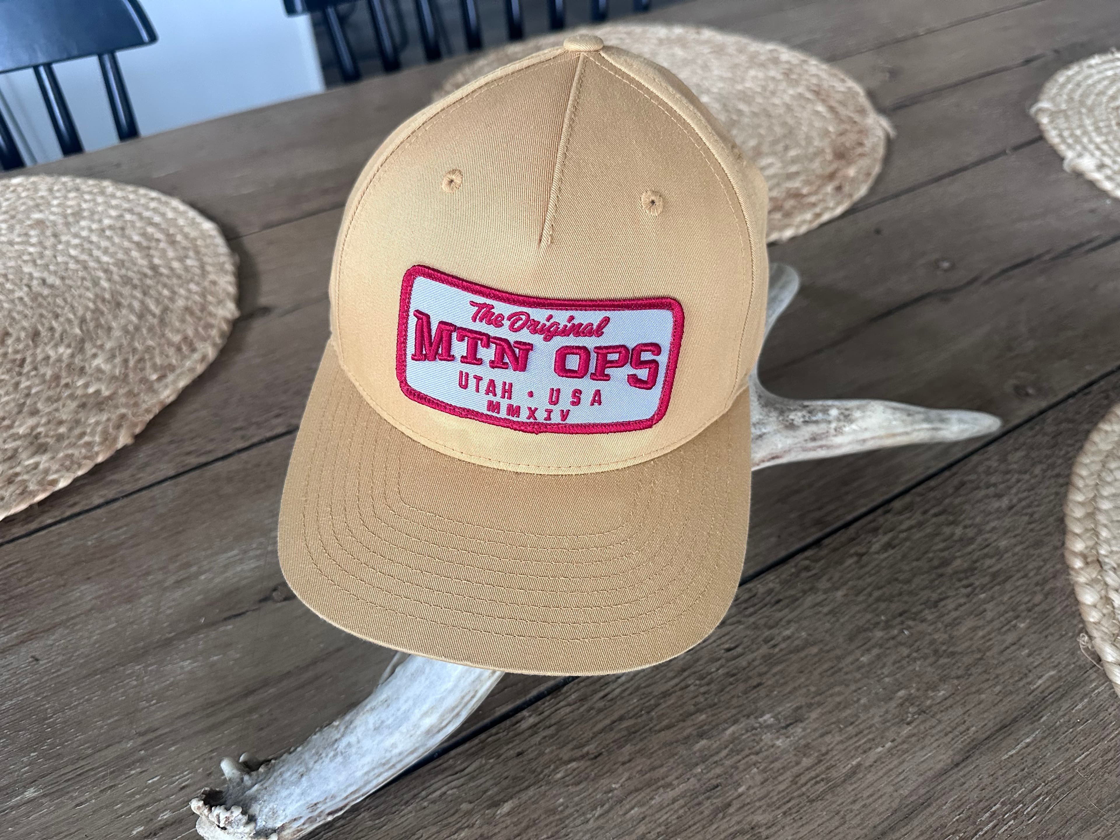 Paradox Hunting hat cleaning before and after comparison