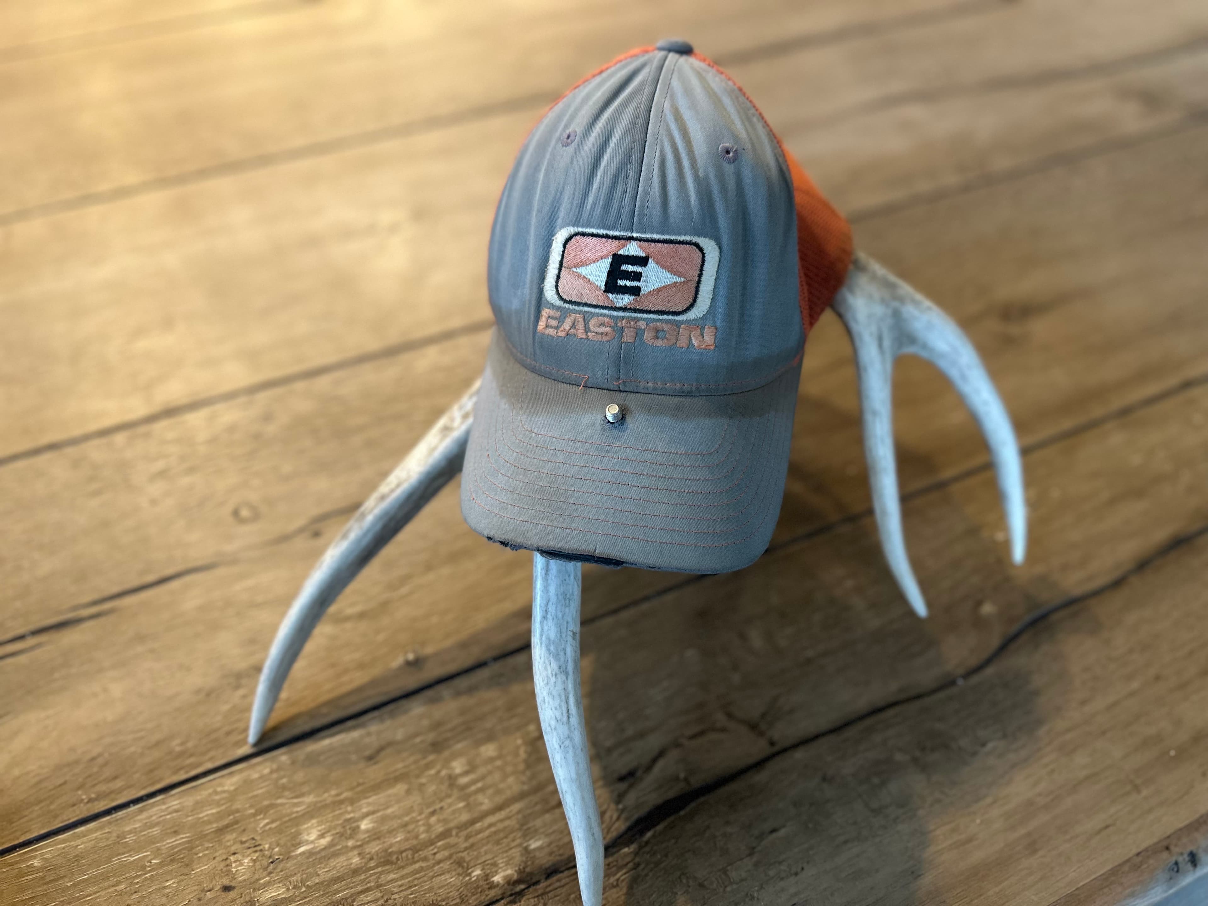 Paradox Hunting hat cleaner before and after result